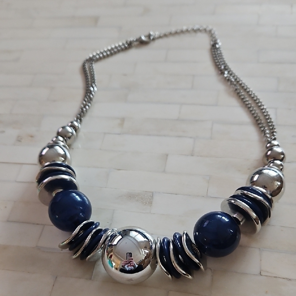 Elegant Silver and Blue Necklace